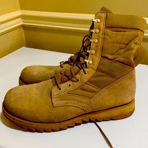 Men’s size 12 Jungle boots